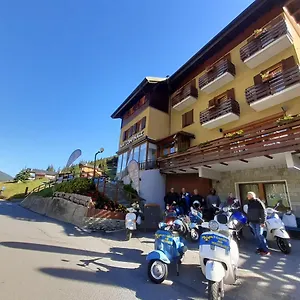 2* Hotel Confinale