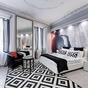https://maison-degli-artisti.it-romehotels.com