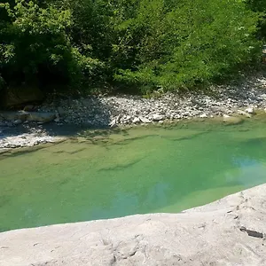 https://agriturismo-brenzone.it-tuscanyhotel.com