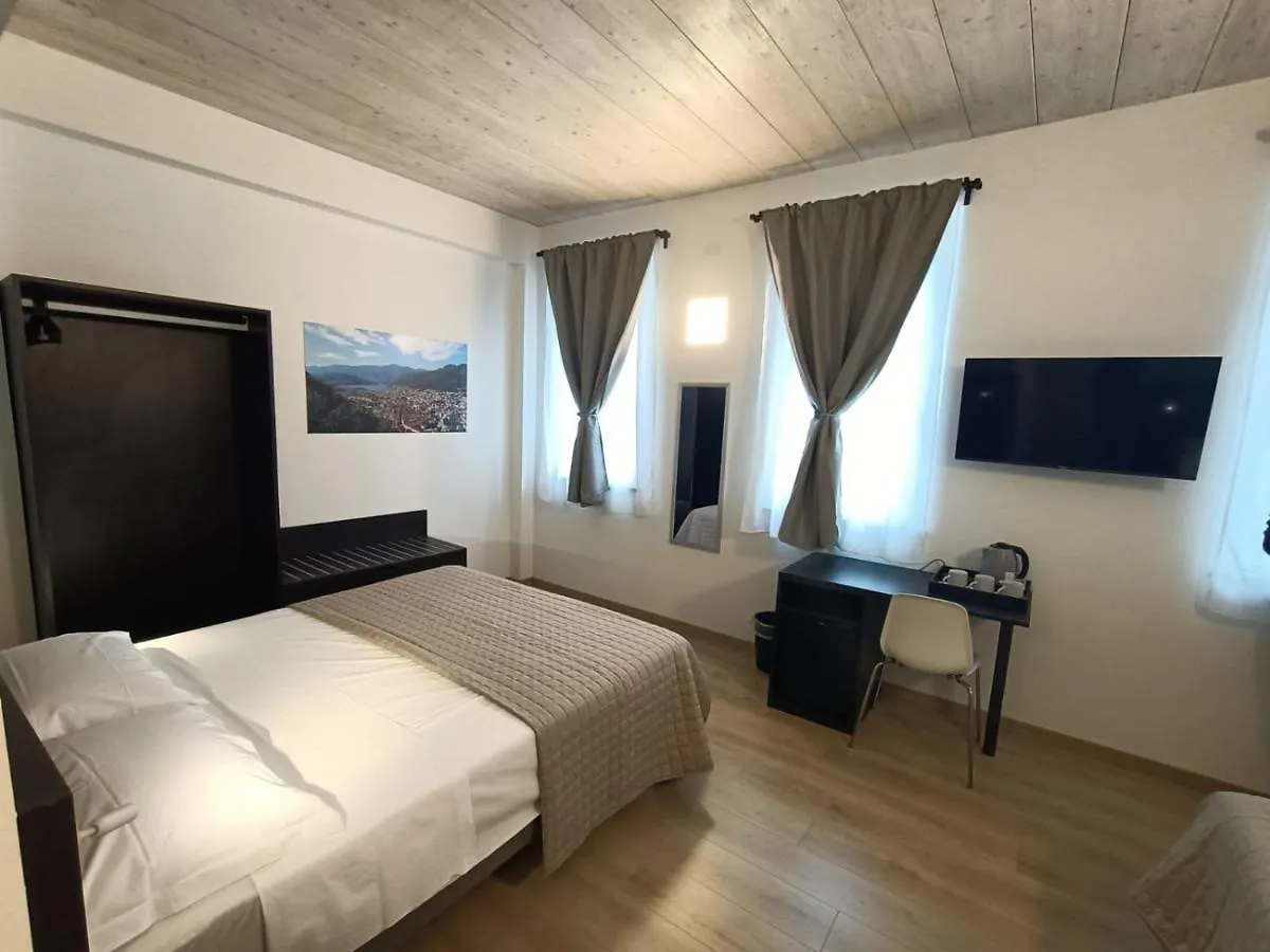 Bed & Breakfast Il B&B Di Piazza Motta Albese Con Cassano
