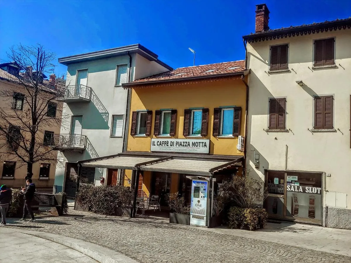 Il B&B Di Piazza Motta Albese Con Cassano Bed & Breakfast