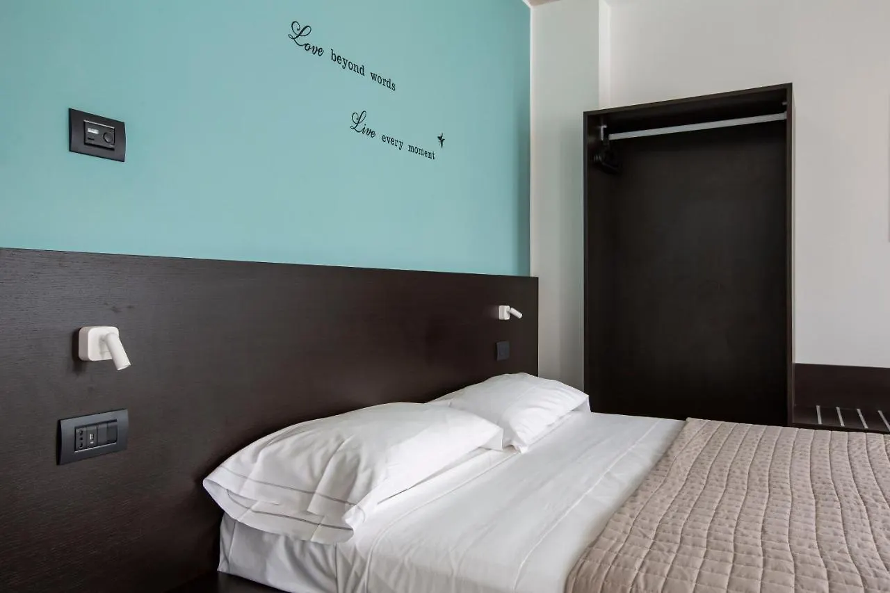 Bed & Breakfast Il B&B Di Piazza Motta Albese Con Cassano Italy